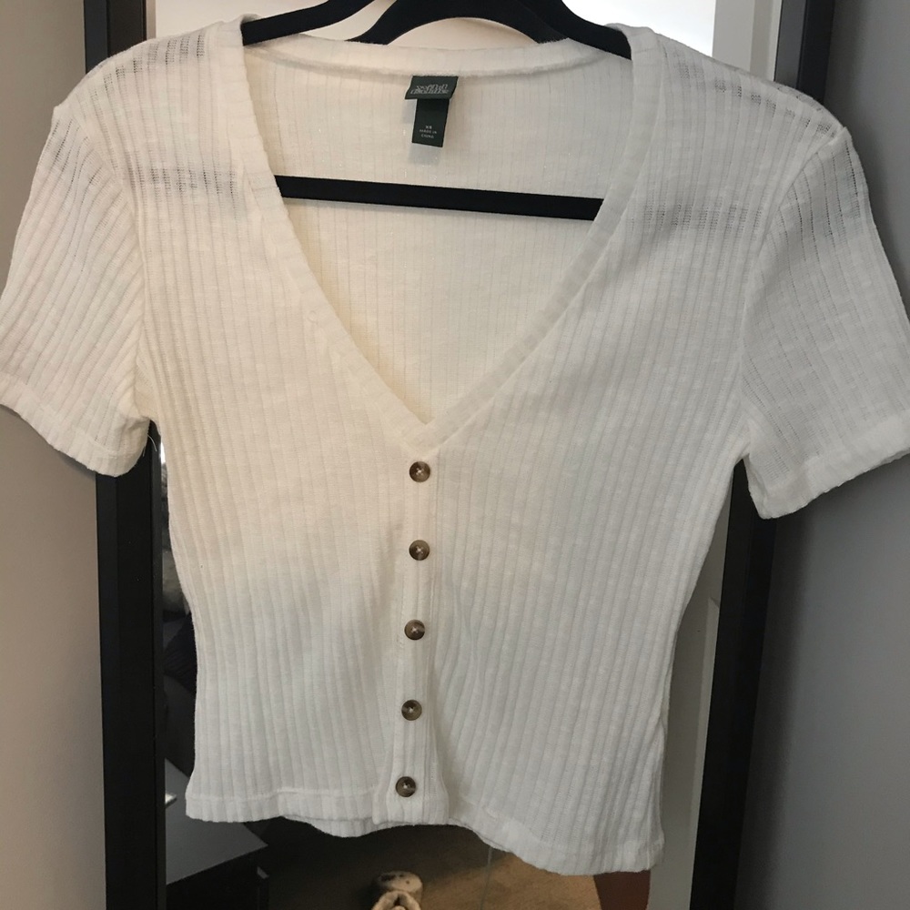 White button up T-shirt